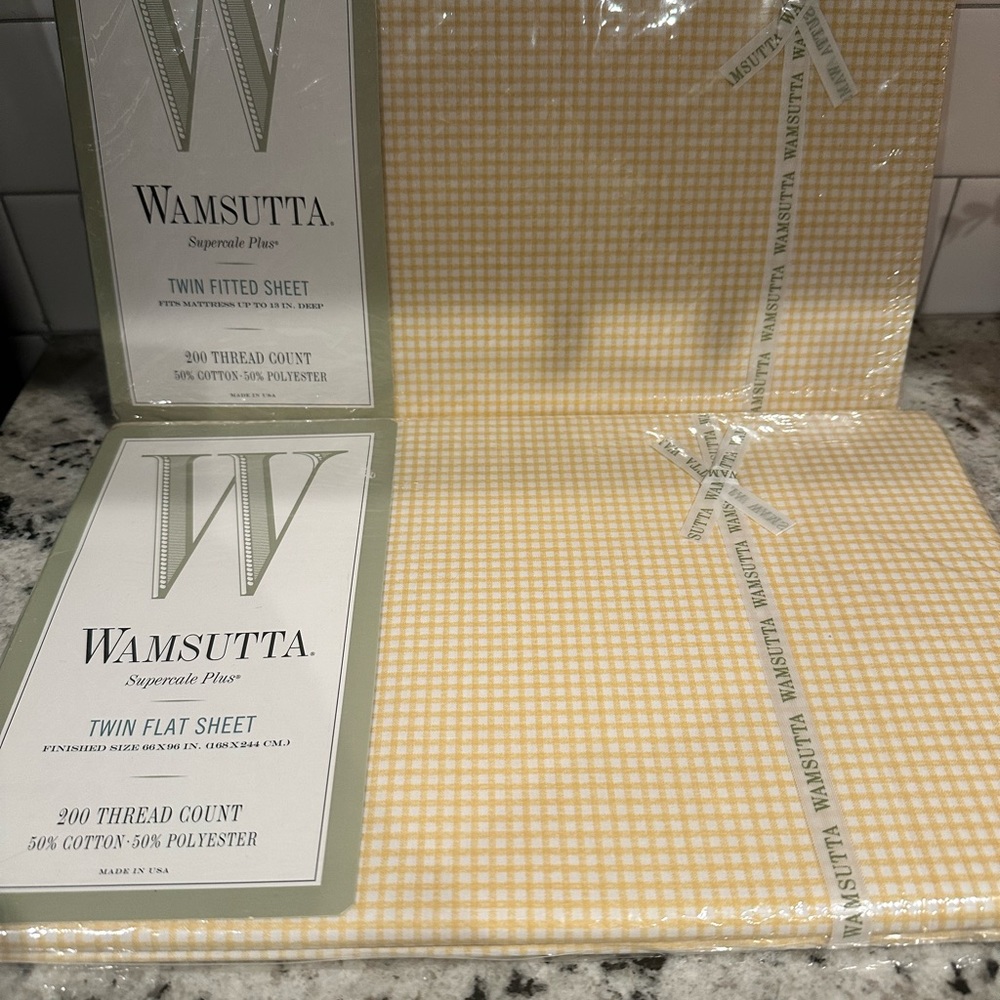 Wamsutta Sunflower Yellow Supercale Plus Twin sheet set 50/50 200 Thread Count